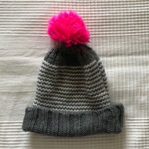 Grey stripe beanie